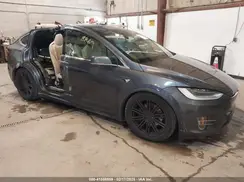 5YJXCBE2XGF025303 2016 TESLA MODEL X