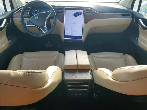 5YJXCBE2XGF027259 2016 TESLA MODEL X - Image 8