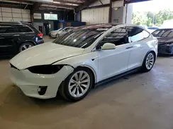 5YJXCBE2XGF027827 2016 TESLA MODEL X