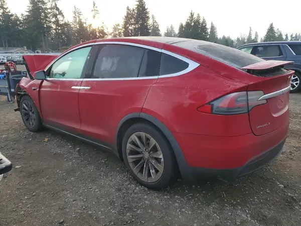 5YJXCBE2XGF029464 2016 TESLA MODEL X - Image 2