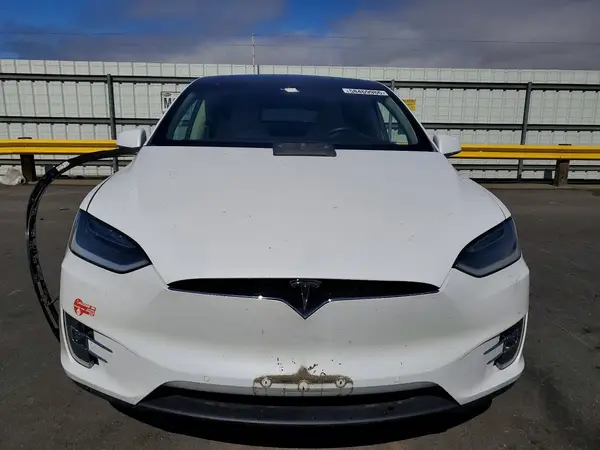 2017 TESLA MODEL X COPART lot 58469986 auction photo 5