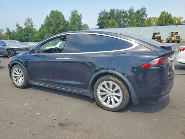 5YJXCBE2XHF049392 2017 TESLA MODEL X - Image 2