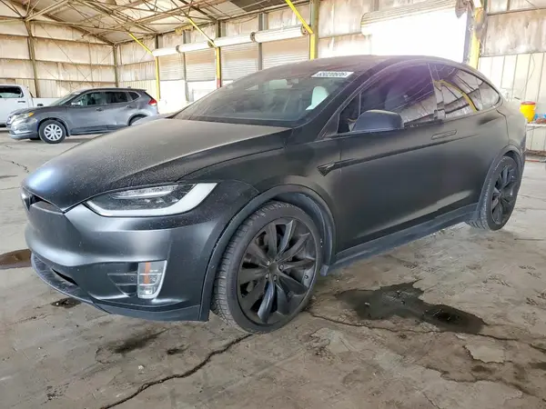 5YJXCBE2XHF070503 2017 TESLA MODEL X - Image 1