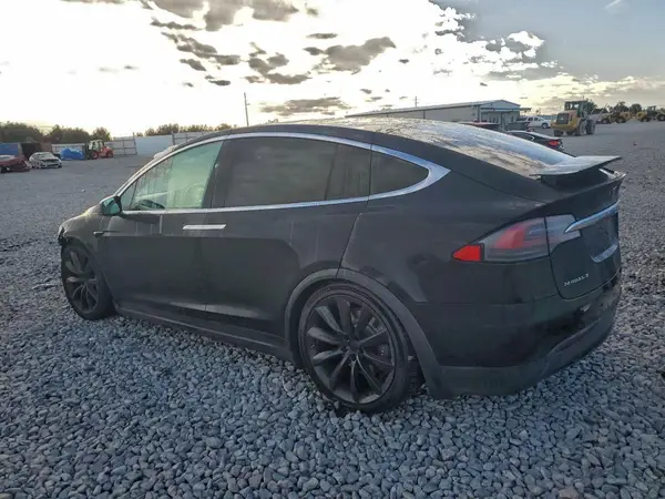5YJXCBE2XJF088246 2018 TESLA MODEL X - Image 2