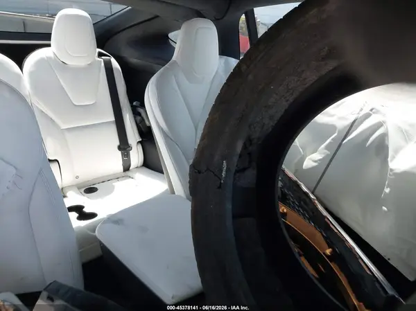 5YJXCBE2XJF091535 2018 TESLA MODEL X - Image 8