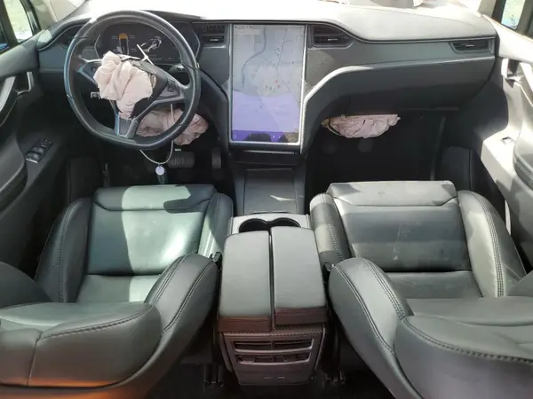 5YJXCBE2XJF104526 2018 TESLA MODEL X - Image 8