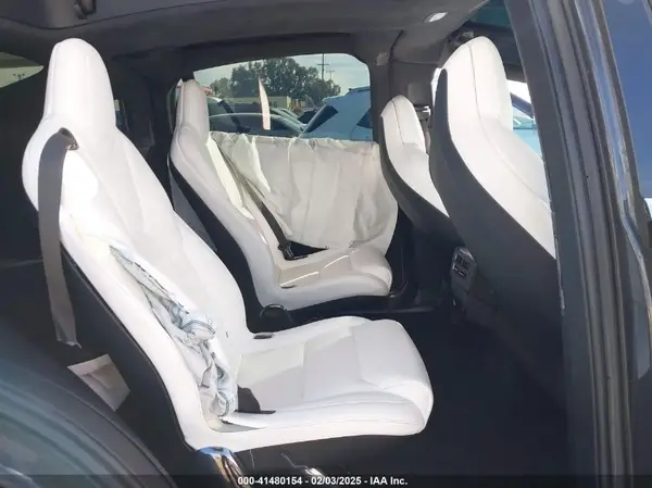 5YJXCBE2XJF111959 2018 TESLA MODEL X - Image 8