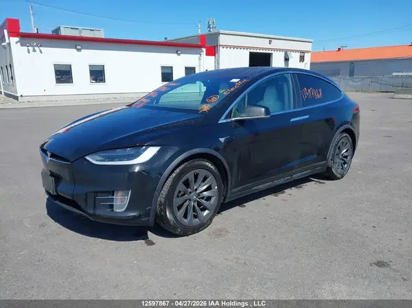 5YJXCBE2XJF137140 2018 TESLA MODEL X - Image 2