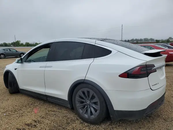 5YJXCBE2XJF141026 2018 TESLA MODEL X - Image 2