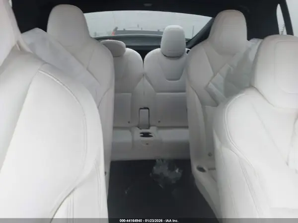 5YJXCBE2XJF142595 2018 TESLA MODEL X - Image 8