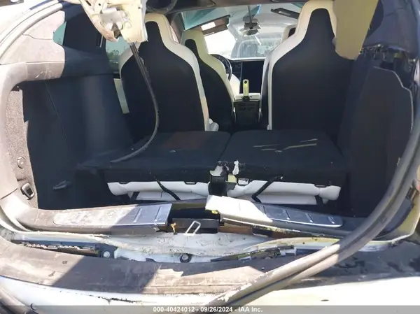 5YJXCBE2XJF144816 2018 TESLA MODEL X - Image 8