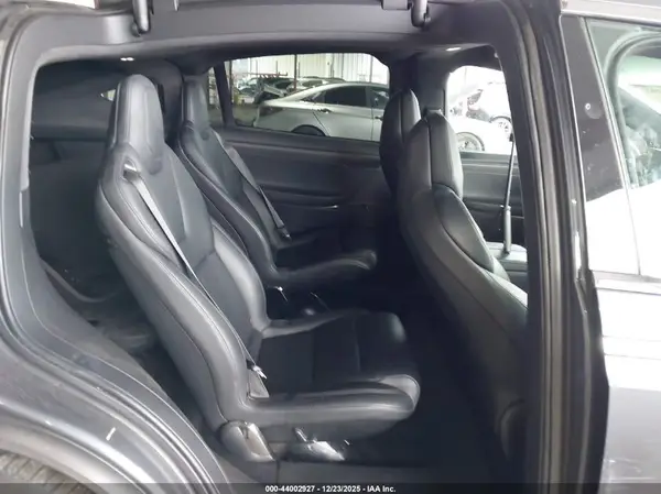 5YJXCBE2XKF152741 2019 TESLA MODEL X - Image 8