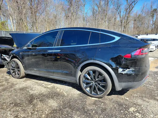 5YJXCBE2XKF180202 2019 TESLA MODEL X - Image 2