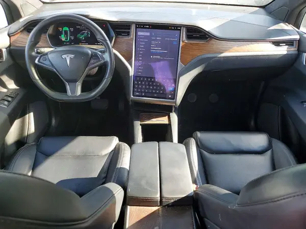 5YJXCBE2XLF242537 2020 TESLA MODEL X - Image 8