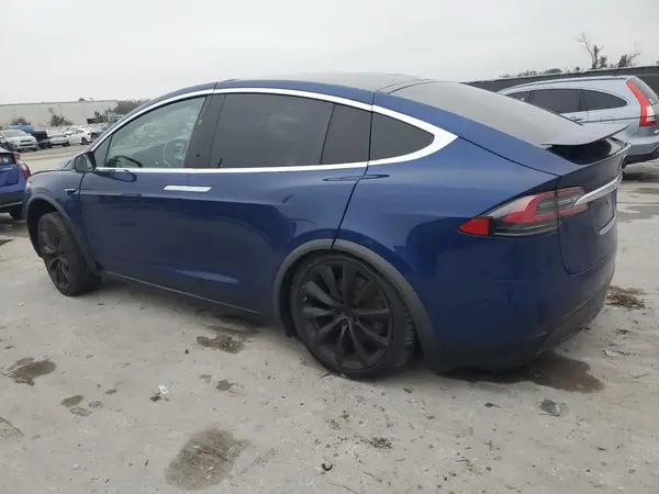 5YJXCBE2XLF250234 2020 TESLA MODEL X - Image 2