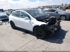 5YJXCBE2XLF282276 2020 TESLA MODEL X