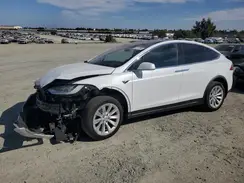 5YJXCBE2XMF319604 2021 TESLA MODEL X