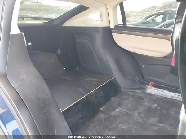 5YJXCBE40GF001917 2016 TESLA MODEL X - Image 8