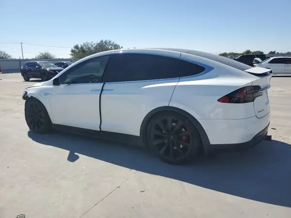 5YJXCBE40GF005708 2016 TESLA MODEL X - Image 2