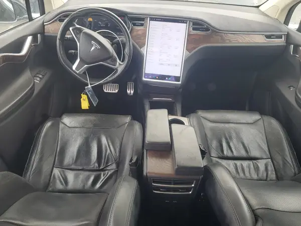 5YJXCBE40GF016983 2016 TESLA MODEL X - Image 8