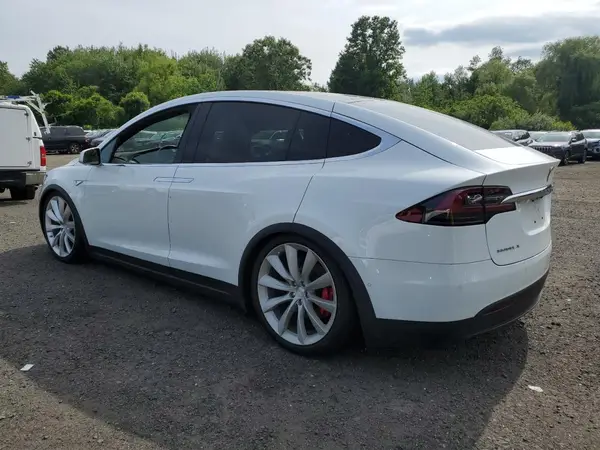 5YJXCBE40GF019088 2016 TESLA MODEL X - Image 2