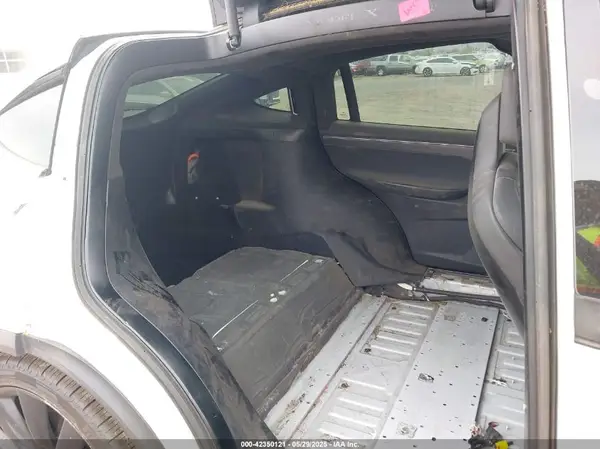5YJXCBE40GF027899 2016 TESLA MODEL X - Image 8