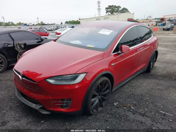 5YJXCBE40HF055820 2017 TESLA MODEL X - Image 2