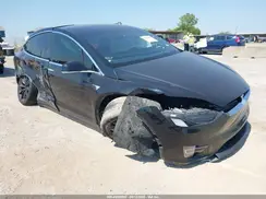 5YJXCBE40HF077672 2017 TESLA MODEL X