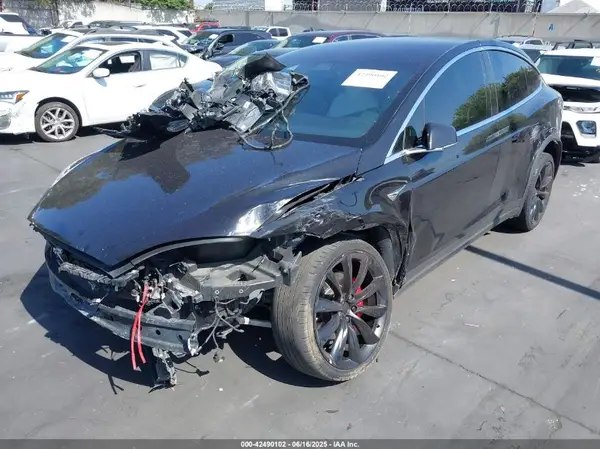 5YJXCBE40JF113060 2018 TESLA MODEL X - Image 2