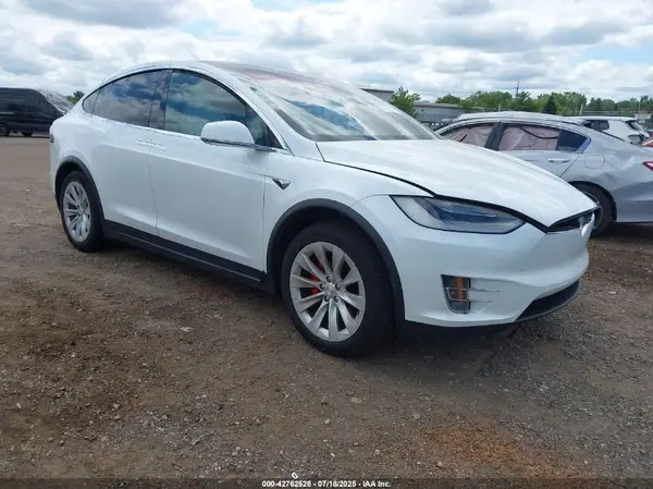 5YJXCBE40LF240037 2020 TESLA MODEL X - Image 1