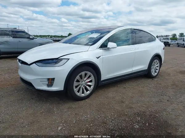 5YJXCBE40LF240037 2020 TESLA MODEL X - Image 2
