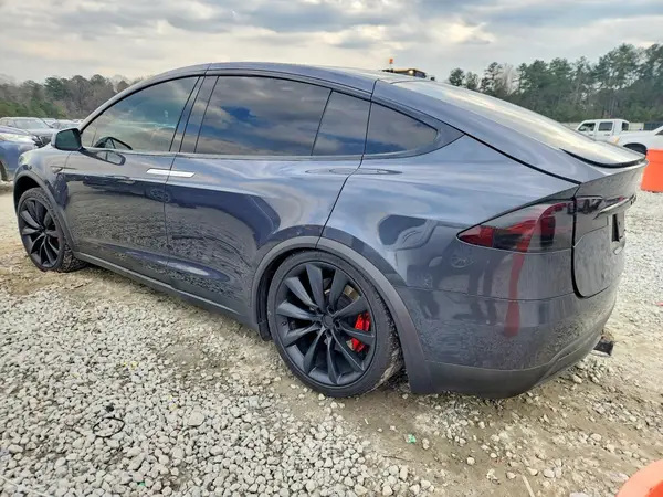 5YJXCBE41GF000615 2016 TESLA MODEL X - Image 2