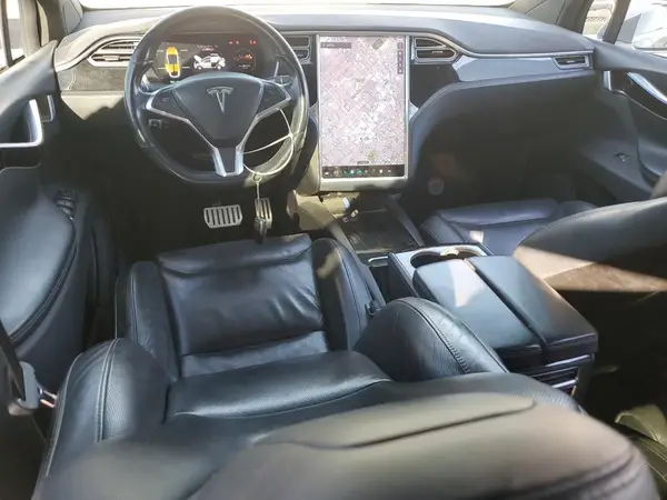 5YJXCBE41GF000758 2016 TESLA MODEL X - Image 8