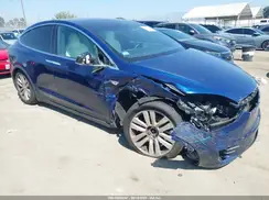 5YJXCBE41GF017897 2016 TESLA MODEL X