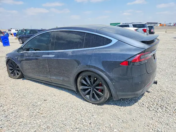 5YJXCBE41KF182065 2019 TESLA MODEL X - Image 2