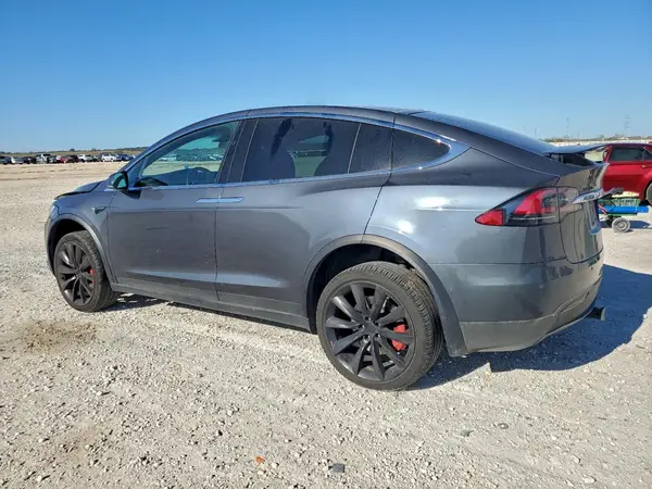 5YJXCBE41LF235574 2020 TESLA MODEL X - Image 2
