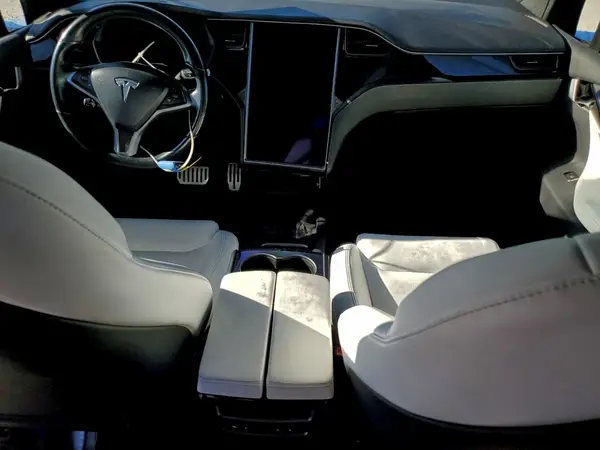 5YJXCBE41LF235574 2020 TESLA MODEL X - Image 8