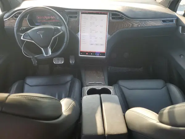 5YJXCBE42HF051669 2017 TESLA MODEL X - Image 8