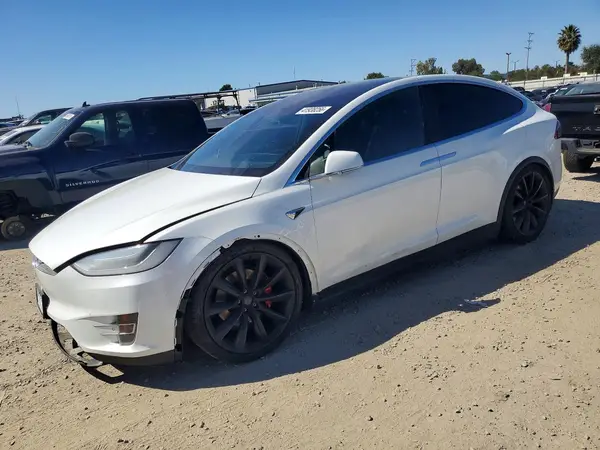 5YJXCBE42HF051865 2017 TESLA MODEL X - Image 1