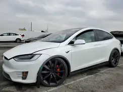 5YJXCBE42KF193396 2019 TESLA MODEL X