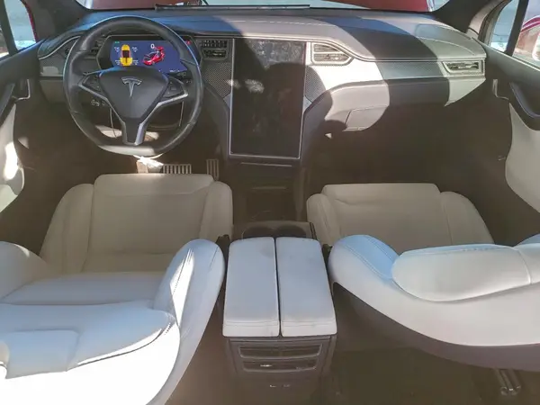 5YJXCBE42KF200217 2019 TESLA MODEL X - Image 8