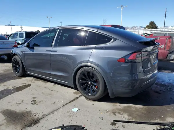 5YJXCBE43GF000406 2016 TESLA MODEL X - Image 2