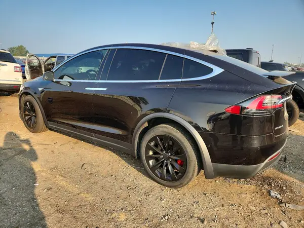 5YJXCBE43GF001314 2016 TESLA MODEL X - Image 2