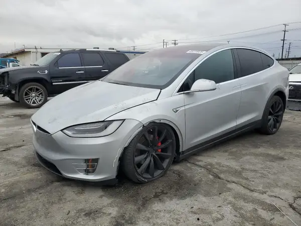 5YJXCBE43GF006643 2016 TESLA MODEL X - Image 1