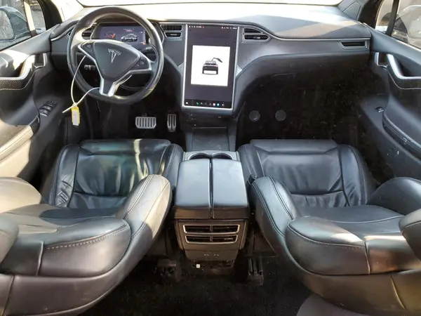 5YJXCBE43HF048909 2017 TESLA MODEL X - Image 8