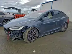 5YJXCBE43JF107267 2018 TESLA MODEL X