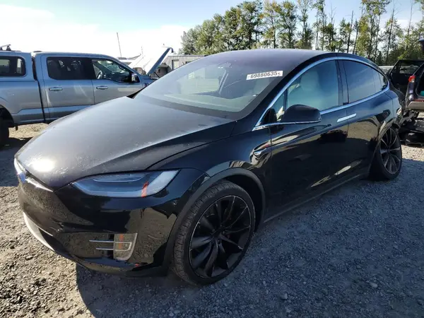 5YJXCBE43JF125929 2018 TESLA MODEL X - Image 1