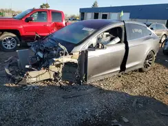 5YJXCBE43KF152985 2019 TESLA MODEL X