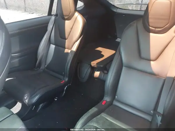 5YJXCBE43LF300196 2020 TESLA MODEL X - Image 8