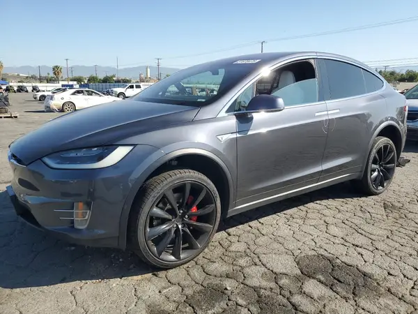 5YJXCBE44GF001421 2016 TESLA MODEL X - Image 1
